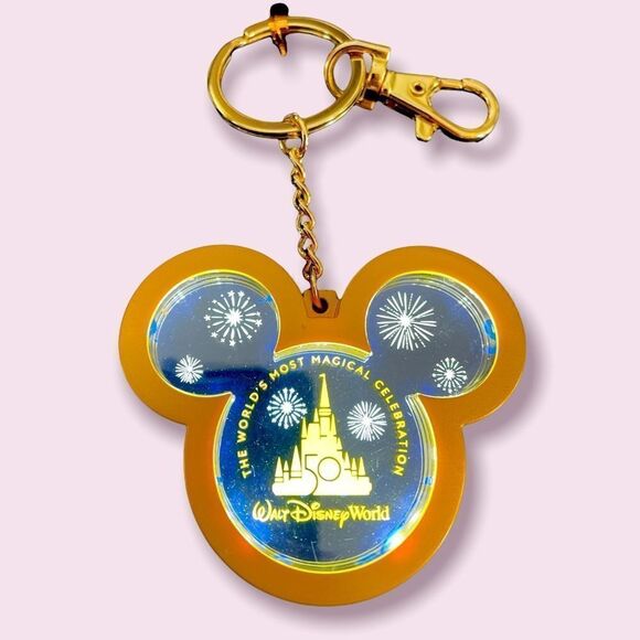NWT DISNEY 50TH ANNIVERSARY Light Up Keychain - Picture 1 of 4